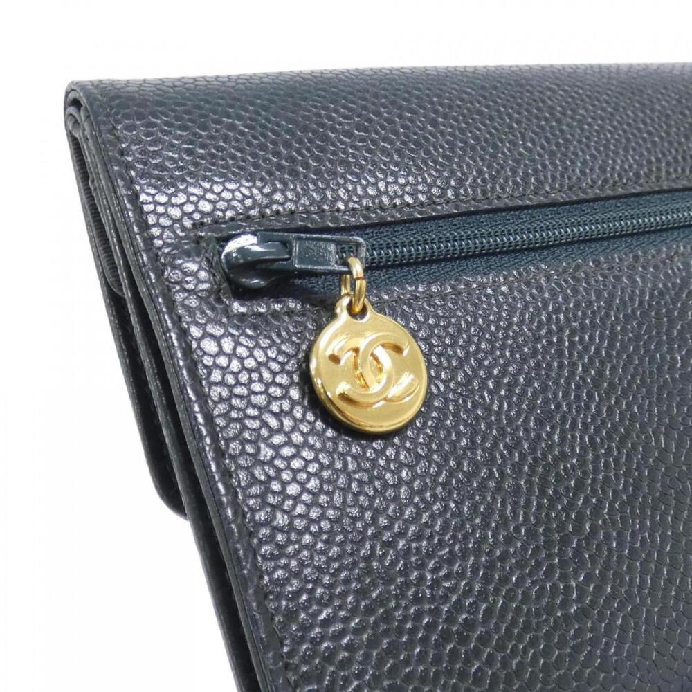 CHANEL Authentic Green Wallet - Picture 5 of 10